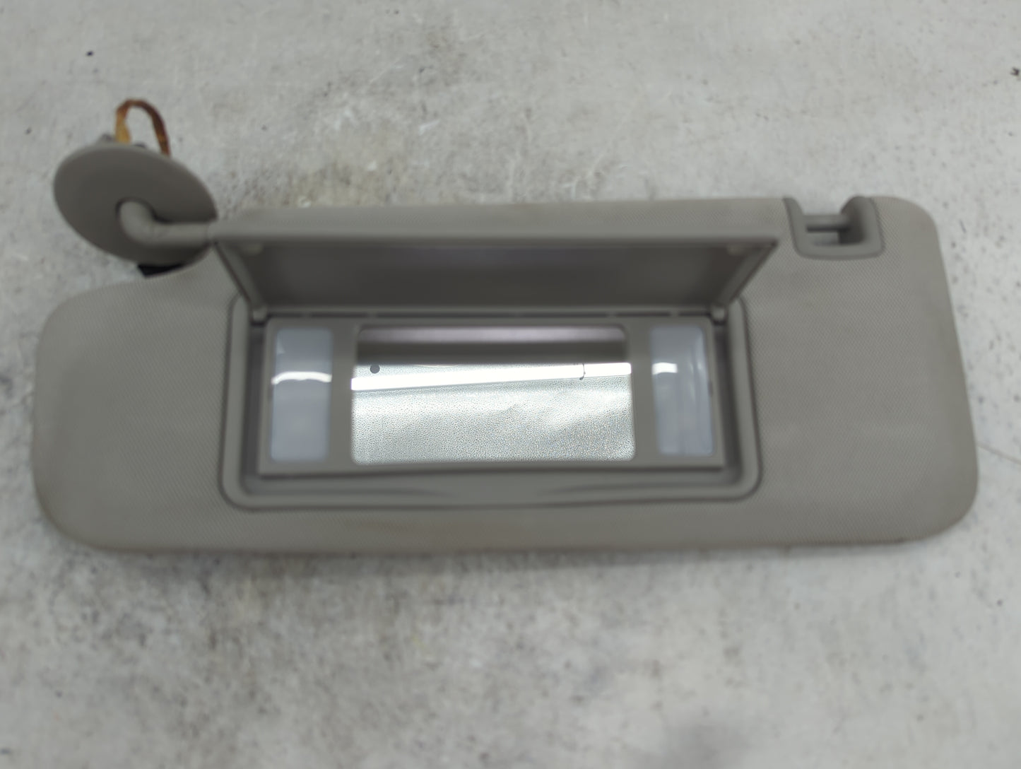 2013-2016 Chevrolet Malibu Sun Visor Shade Replacement Driver Left Mirror Fits Fits 2013 2014 2015 2016 OEM Used Auto Parts 