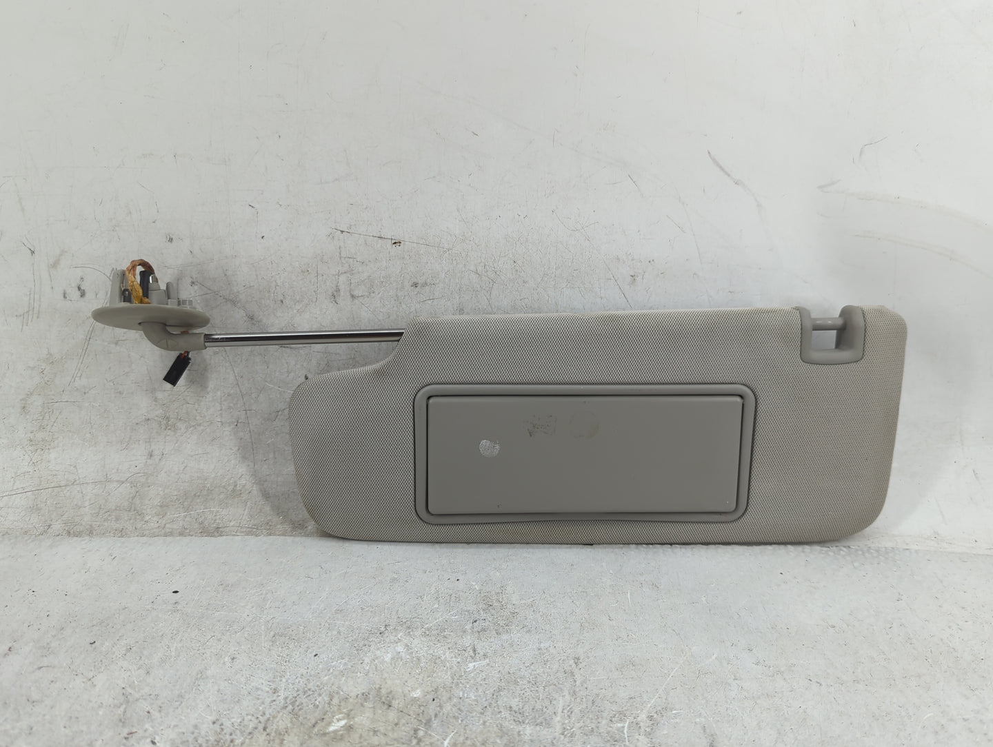 2013-2016 Chevrolet Malibu Sun Visor Shade Replacement Driver Left Mirror Fits Fits 2013 2014 2015 2016 OEM Used Auto Parts 