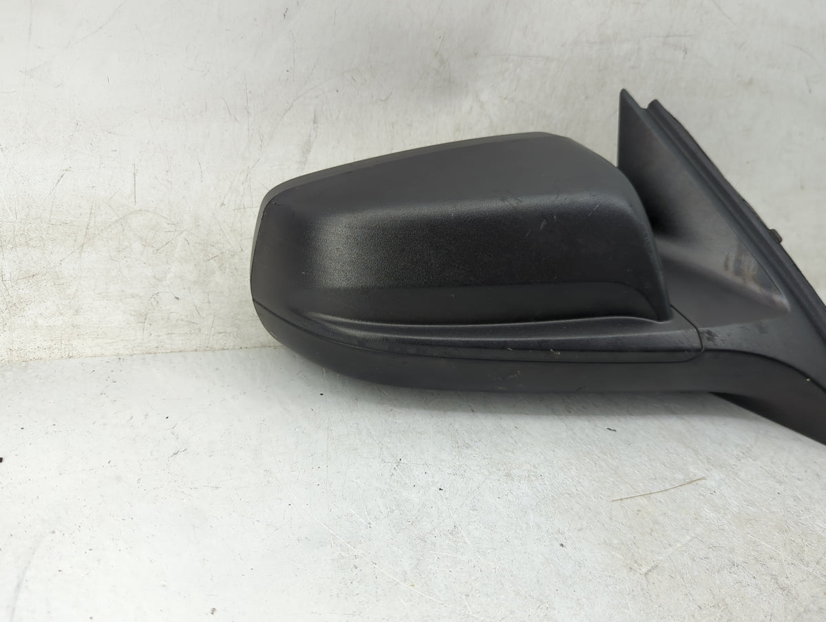 2014-2016 Chevrolet Malibu Passenger Side View Mirror - Right Door Mirror OEM Used - Oemusedautoparts1.com
