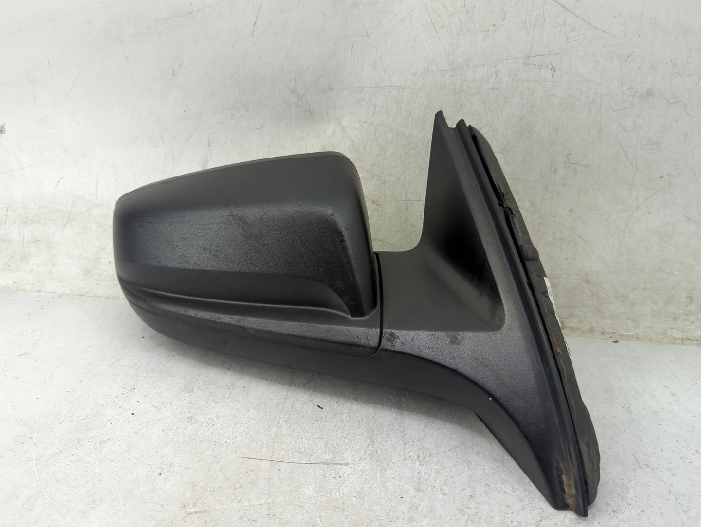2014-2016 Chevrolet Malibu Passenger Side View Mirror - Right Door Mirror OEM Used - Oemusedautoparts1.com