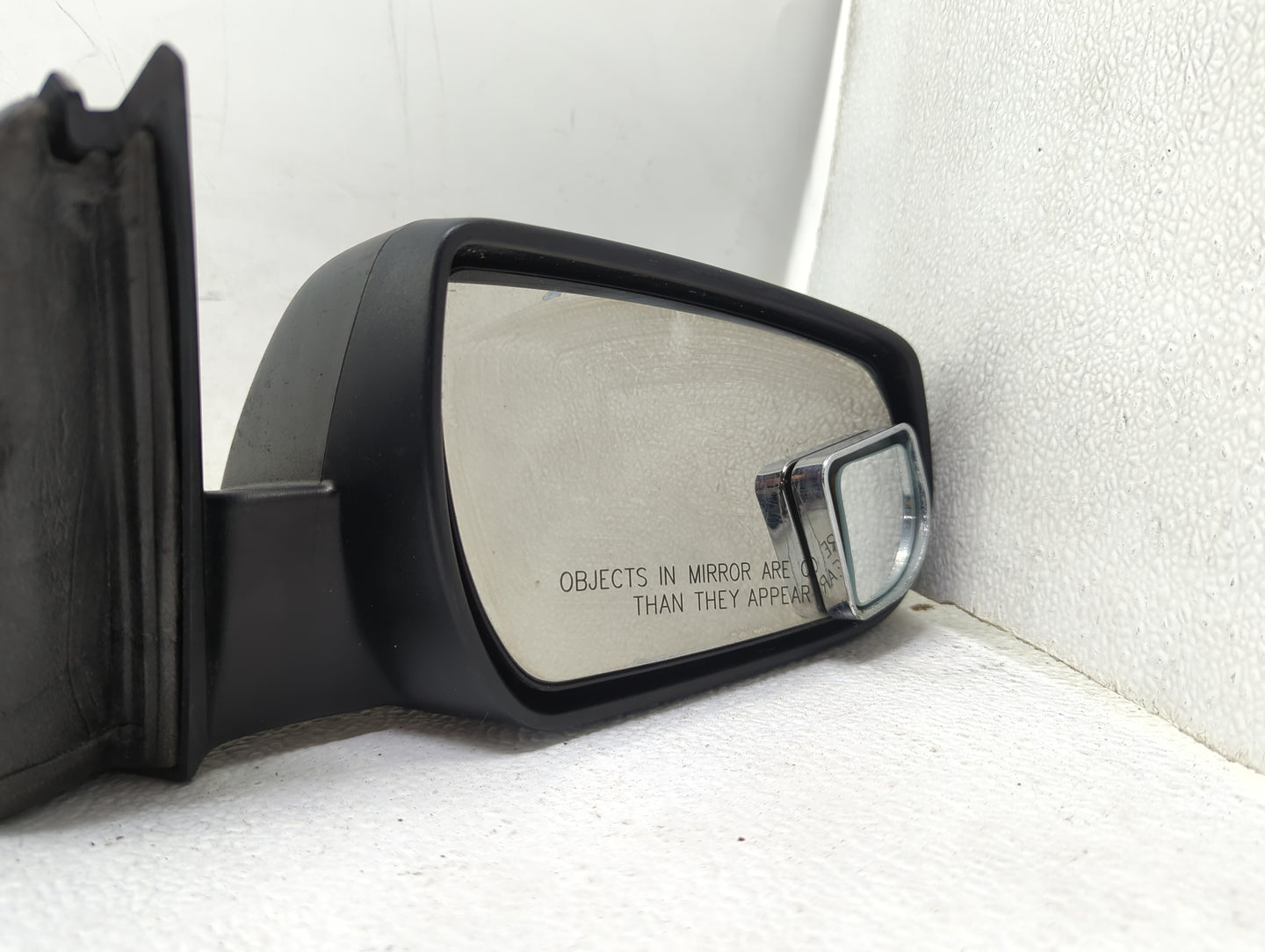 2014-2016 Chevrolet Malibu Passenger Side View Mirror - Right Door Mirror OEM Used - Oemusedautoparts1.com