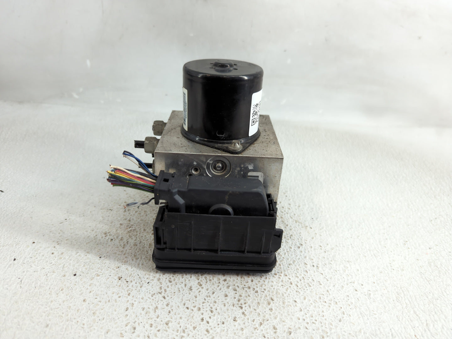 2013-2016 Chevrolet Malibu ABS Pump Control Module Replacement P/N:22863598 Fits Fits 2012 2013 2014 2015 2016 OEM Used Auto