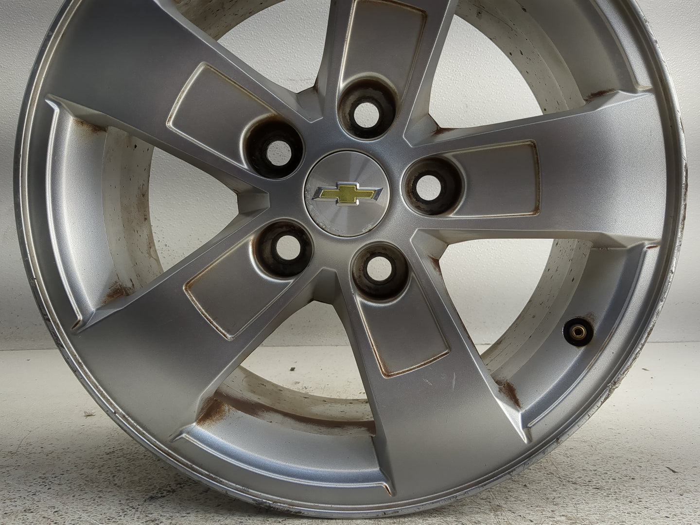 2013-2016 Chevrolet Malibu Oem Wheel Rim 1278618 - Oemusedautoparts1.com