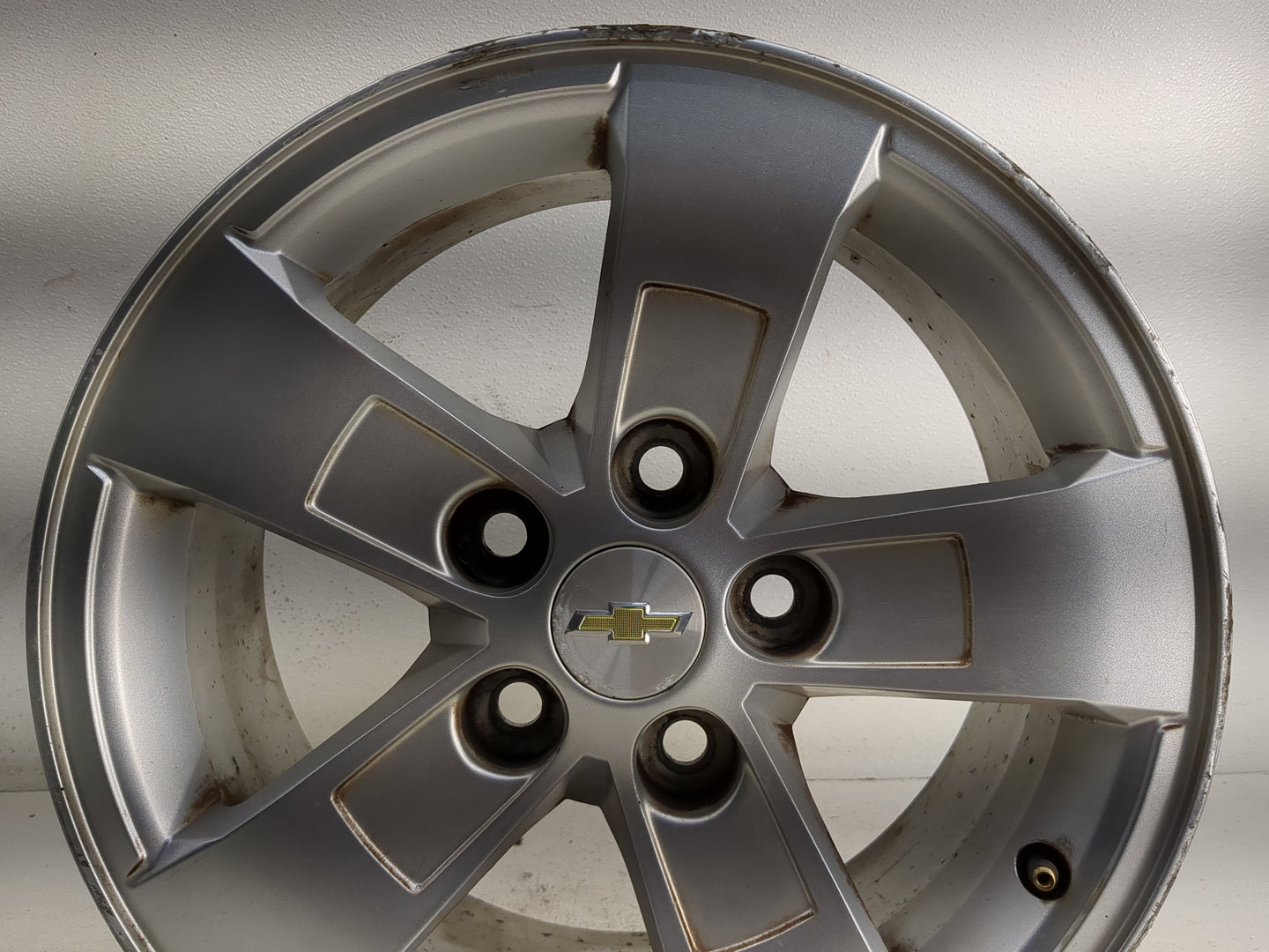 2013-2016 Chevrolet Malibu Oem Wheel Rim 1278618 - Oemusedautoparts1.com