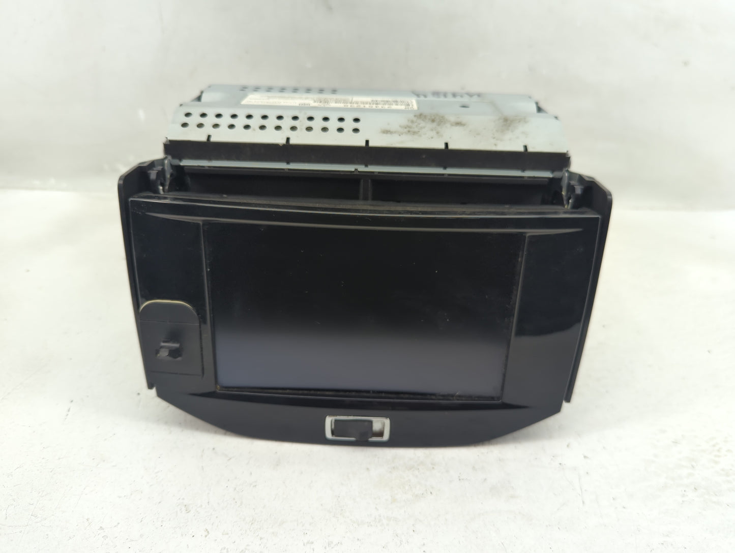 2014 Chevrolet Malibu Radio AM FM Cd Player Receiver Replacement P/N:23451238 Fits OEM Used Auto Parts - Oemusedautoparts1.c