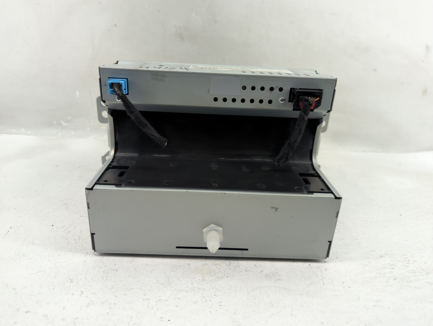 2014 Chevrolet Malibu Radio AM FM Cd Player Receiver Replacement P/N:23451238 Fits OEM Used Auto Parts - Oemusedautoparts1.c