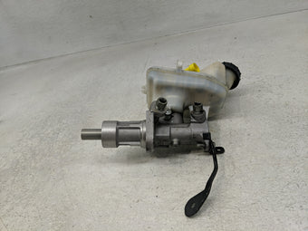 compare product 2013-2016 Chevrolet Malibu Brake Master Cylinder 1302492