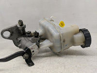 2013-2016 Chevrolet Malibu Brake Master Cylinder 1302492 - Oemusedautoparts1.com