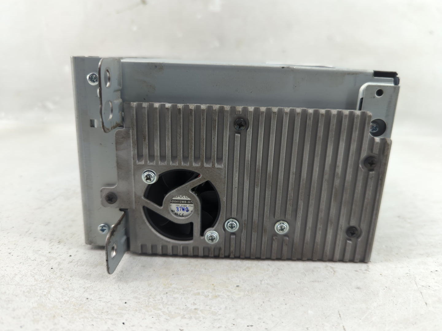 2014-2016 Chevrolet Malibu Radio AM FM Cd Player Receiver Replacement P/N:23161215 Fits Fits 2014 2015 2016 OEM Used Auto Pa