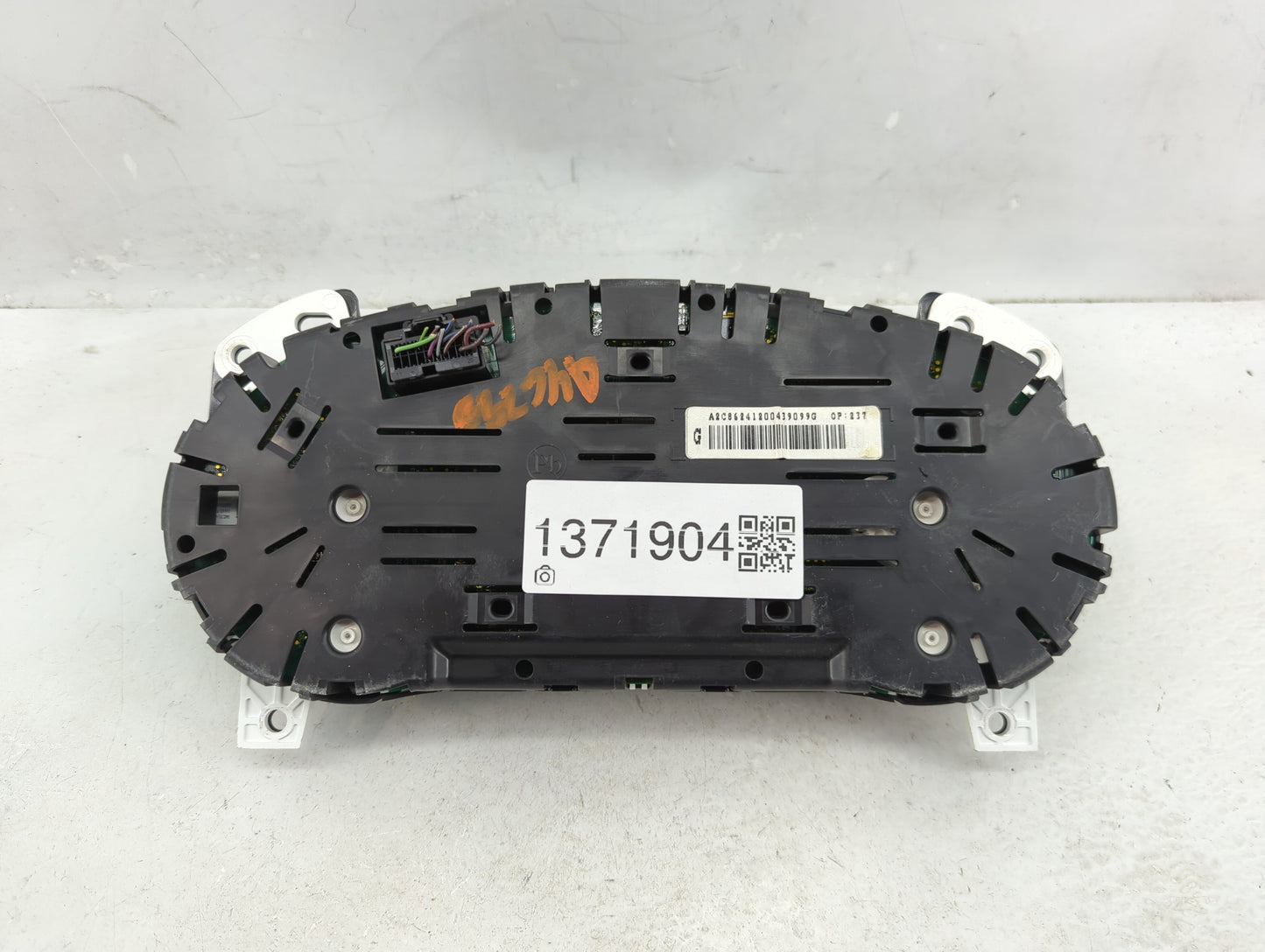 2014-2016 Chevrolet Malibu Instrument Cluster Speedometer Gauges Fits Fits 2014 2015 2016 OEM Used Auto Parts - Oemusedautop