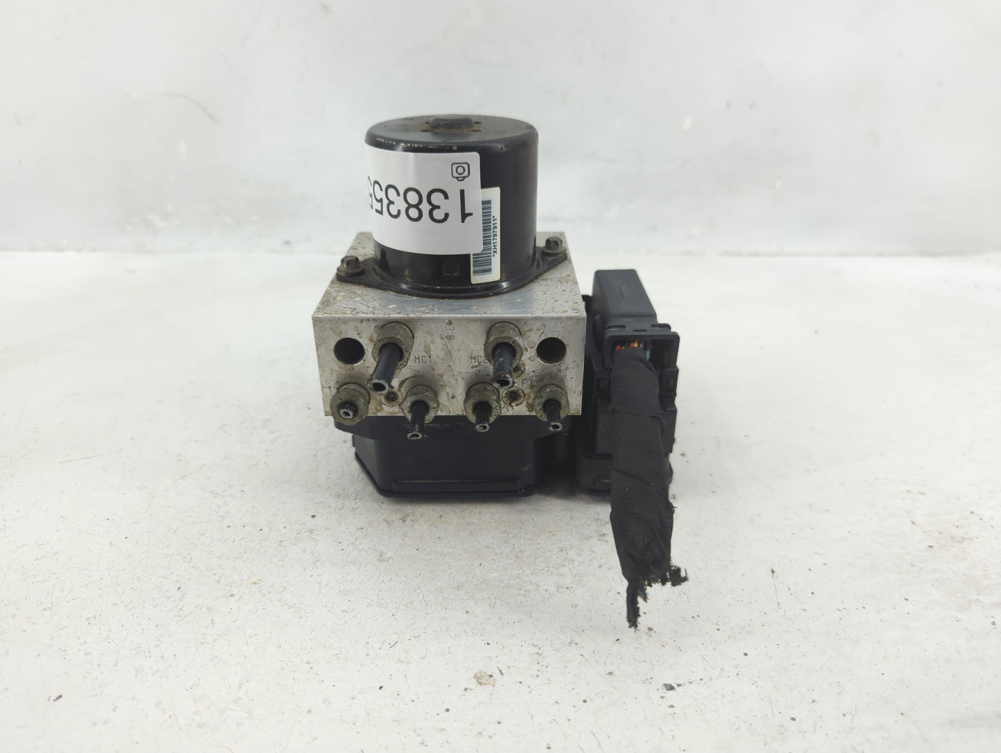 2013-2016 Chevrolet Malibu ABS Pump Control Module Replacement P/N:22863598 Fits Fits 2012 2013 2014 2015 2016 OEM Used Auto