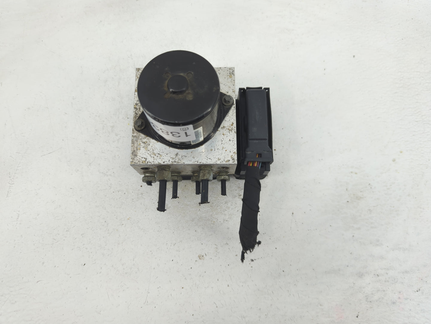 2013-2016 Chevrolet Malibu ABS Pump Control Module Replacement P/N:22863598 Fits Fits 2012 2013 2014 2015 2016 OEM Used Auto
