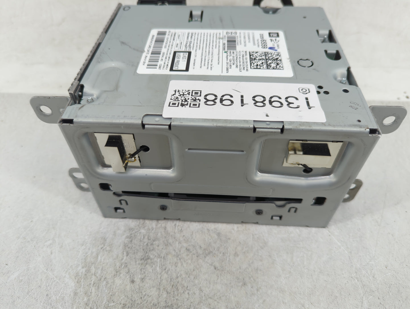 2014-2016 Chevrolet Malibu Radio AM FM Cd Player Receiver Replacement P/N:23206559 Fits Fits 2014 2015 2016 OEM Used Auto Pa
