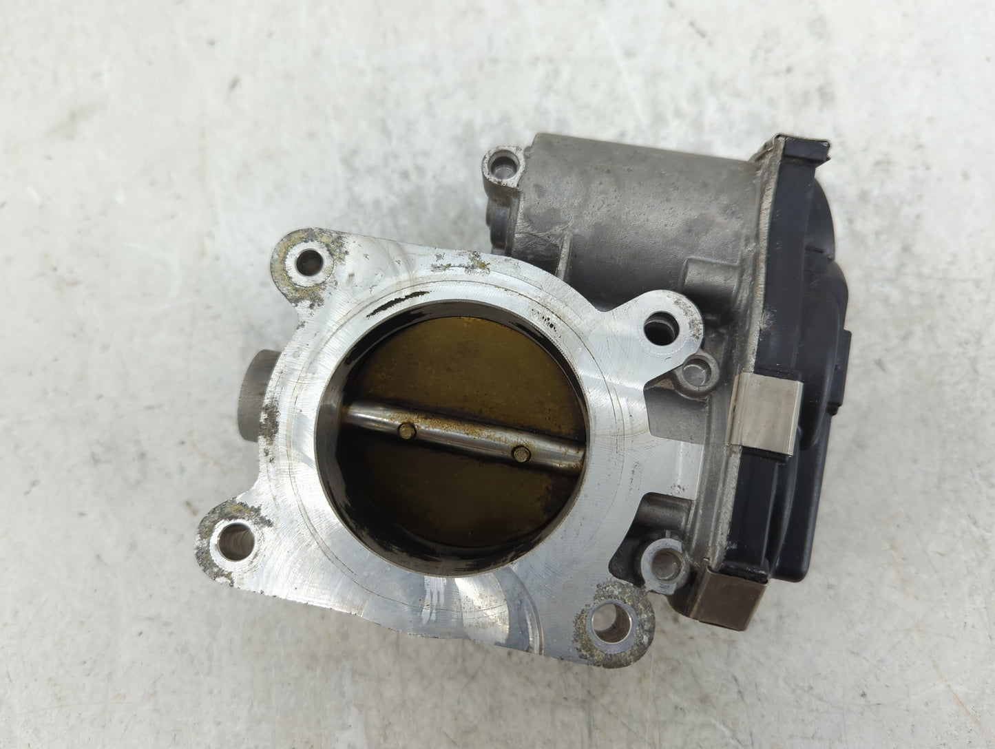 2013-2021 Chevrolet Malibu Throttle Body P/N:12627067DA Fits Fits 2013 2014 2015 2016 2017 2018 2019 2020 2021 OEM Used Auto