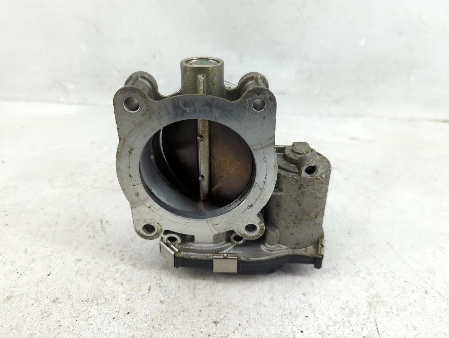 2013-2015 Chevrolet Malibu Throttle Body P/N:12627217DA Fits Fits 2013 2014 2015 2017 2018 2019 2020 OEM Used Auto Parts - O