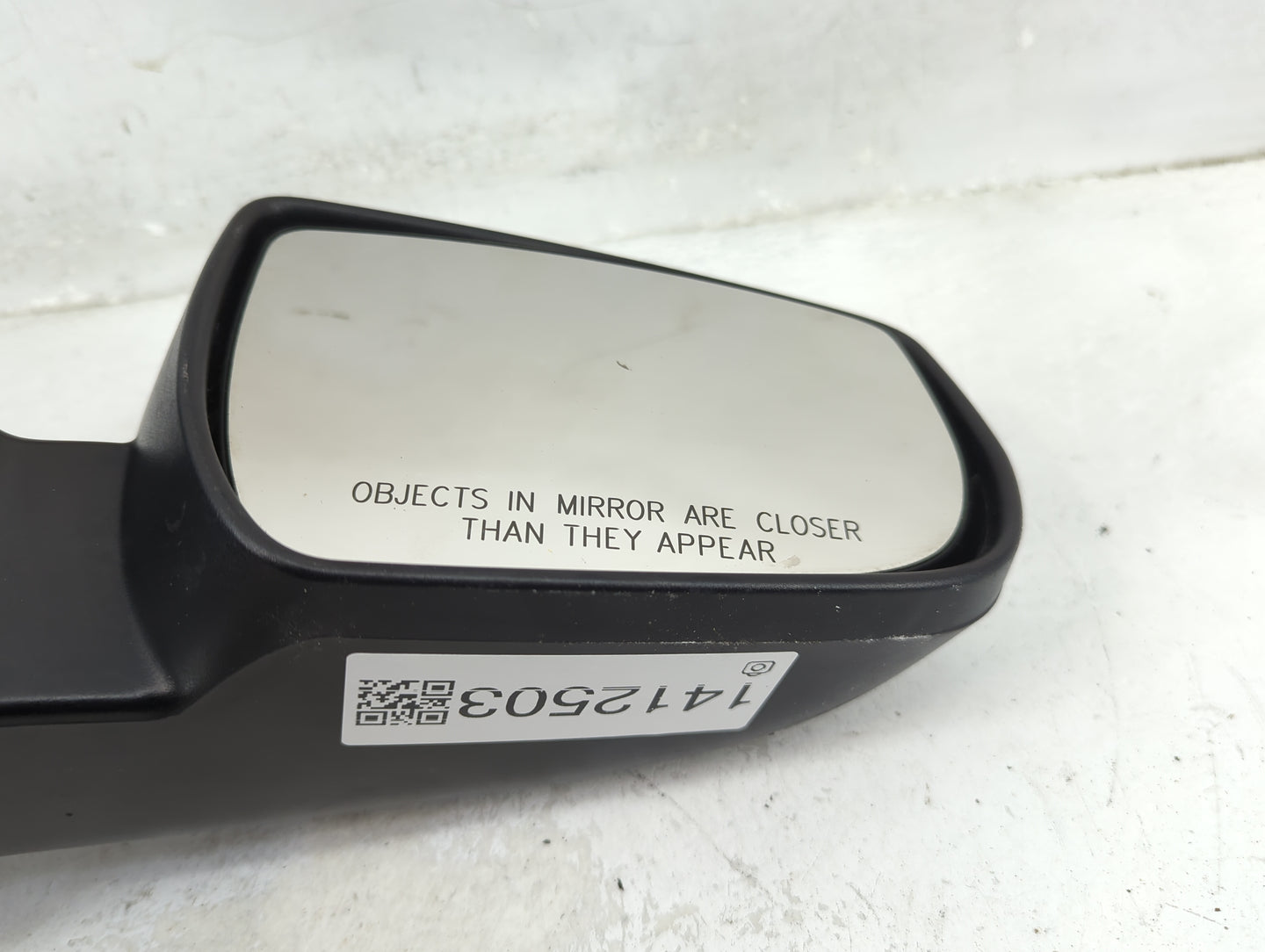 2014-2016 Chevrolet Malibu Passenger Side View Mirror - Right Door Mirror OEM Used - Oemusedautoparts1.com