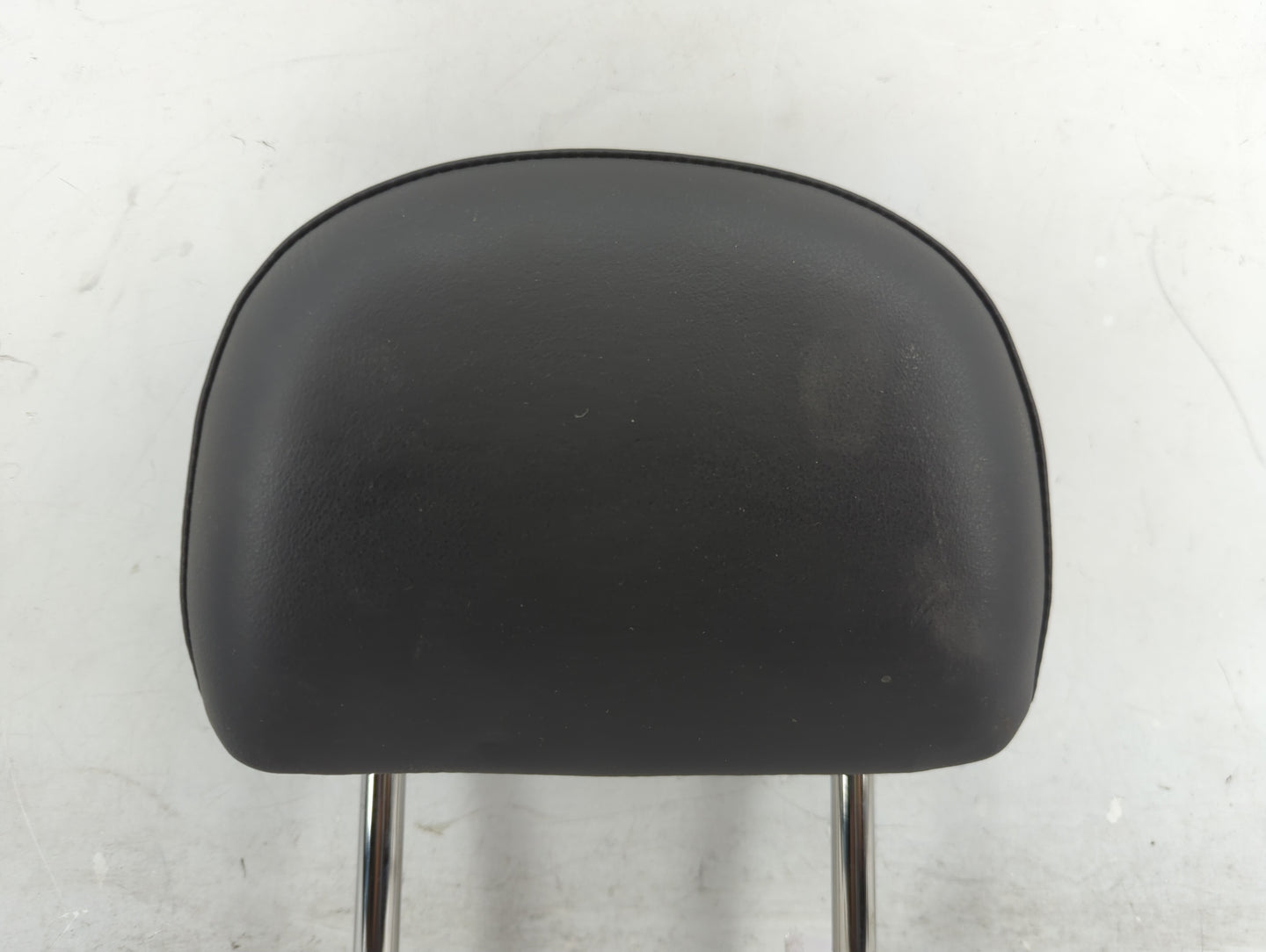 2014 Chevrolet Malibu Headrest Head Rest Rear Seat Fits OEM Used Auto Parts - Oemusedautoparts1.com