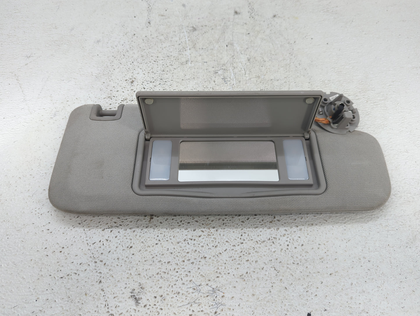 2013-2016 Chevrolet Malibu Sun Visor Shade Replacement Passenger Right Mirror Fits Fits 2013 2014 2015 2016 OEM Used Auto Pa