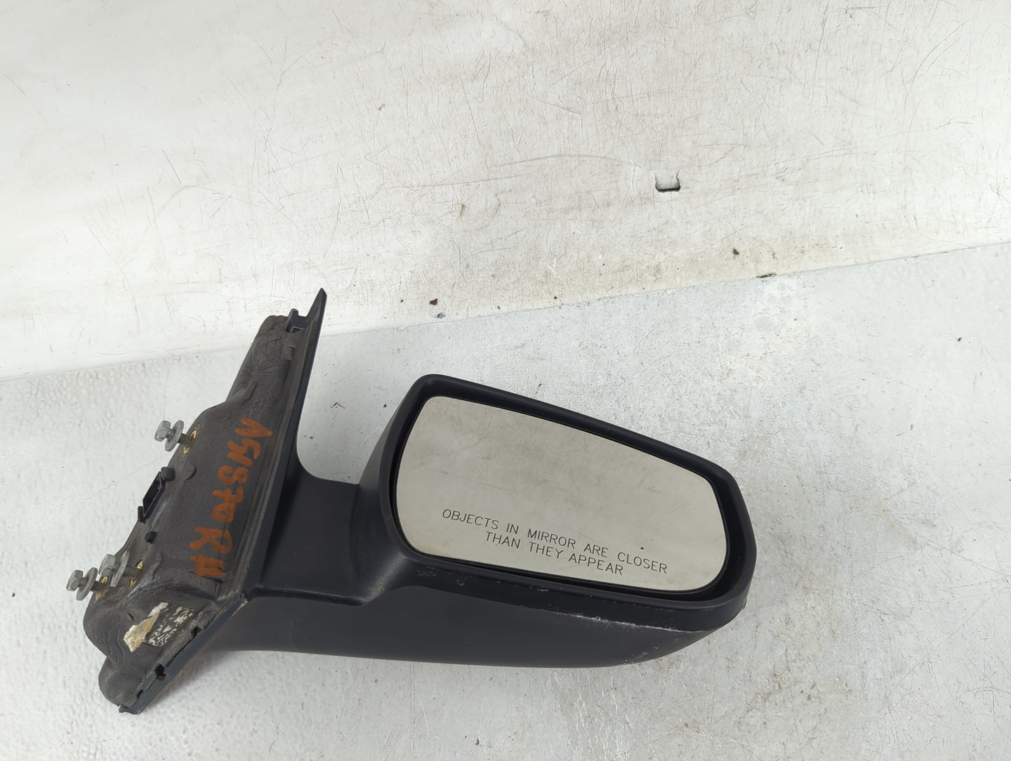 2014-2016 Chevrolet Malibu Passenger Side View Mirror - Right Door Mirror OEM Used - Oemusedautoparts1.com