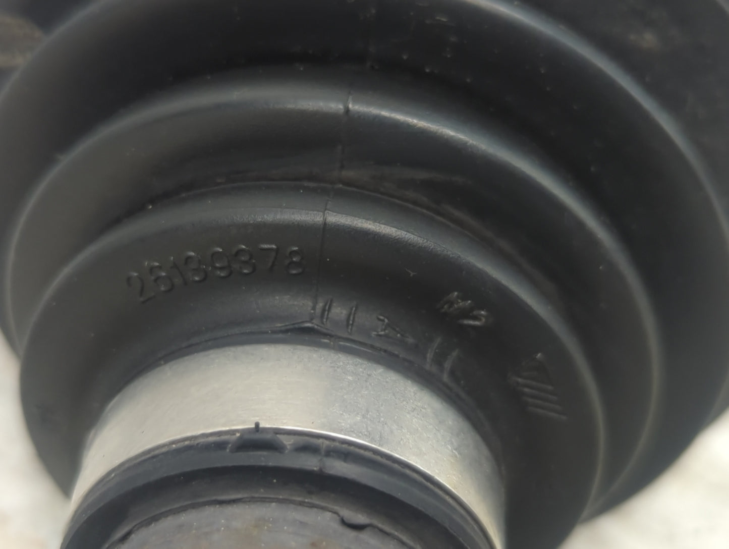 2013-2015 Chevrolet Malibu Axle Shaft Front Driver Cv C/v - Oemusedautoparts1.com