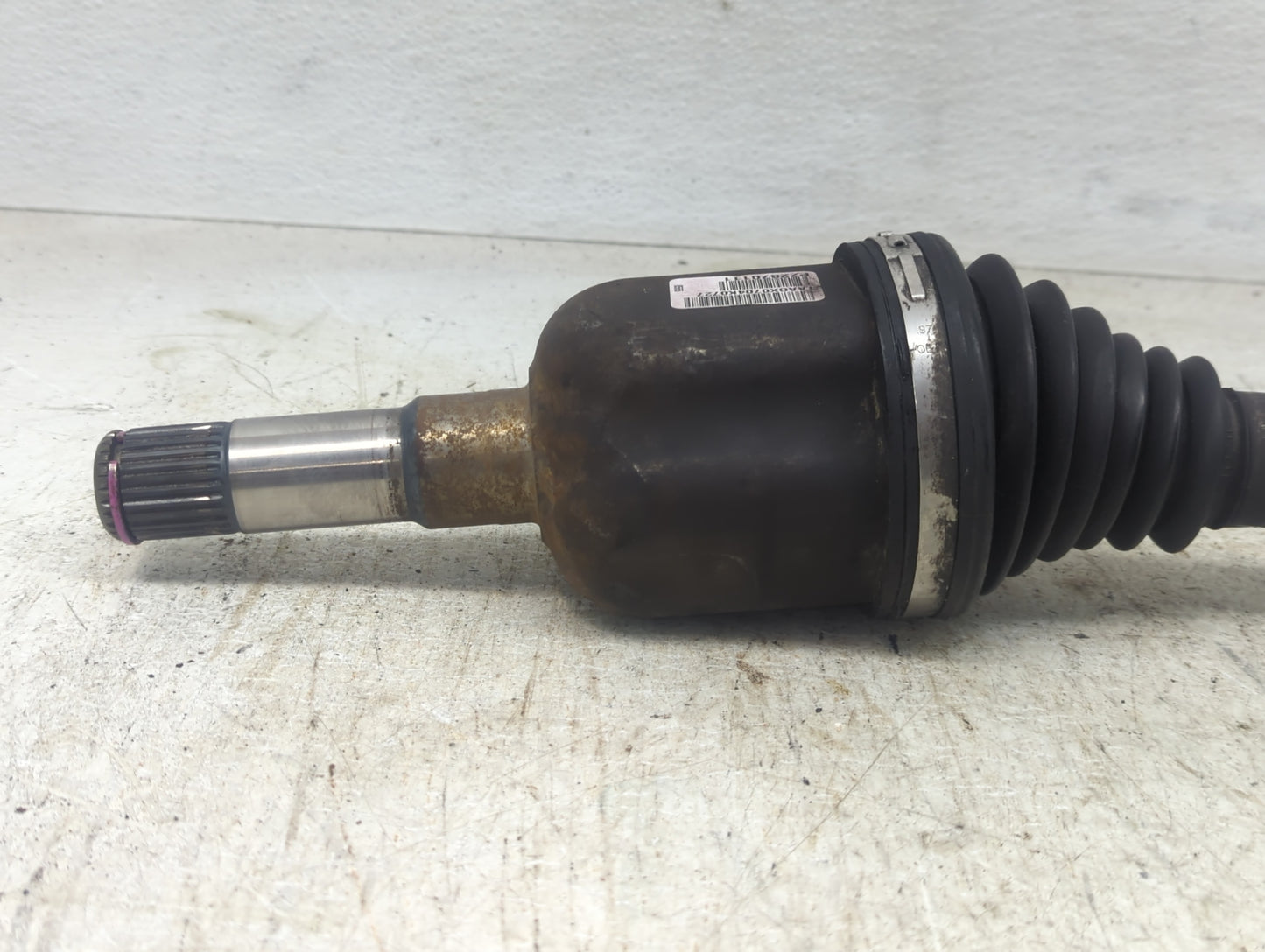 2013-2015 Chevrolet Malibu Axle Shaft Front Passenger Cv C/v - Oemusedautoparts1.com