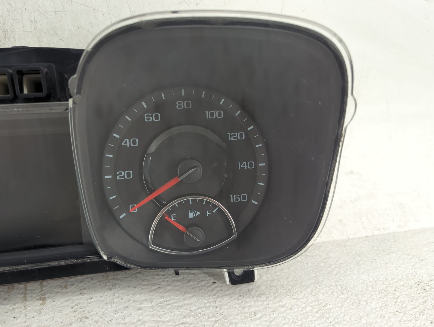 2014-2016 Chevrolet Malibu Instrument Cluster Speedometer Gauges P/N:A2C86241200507401G Fits Fits 2014 2015 2016 OEM Used Au