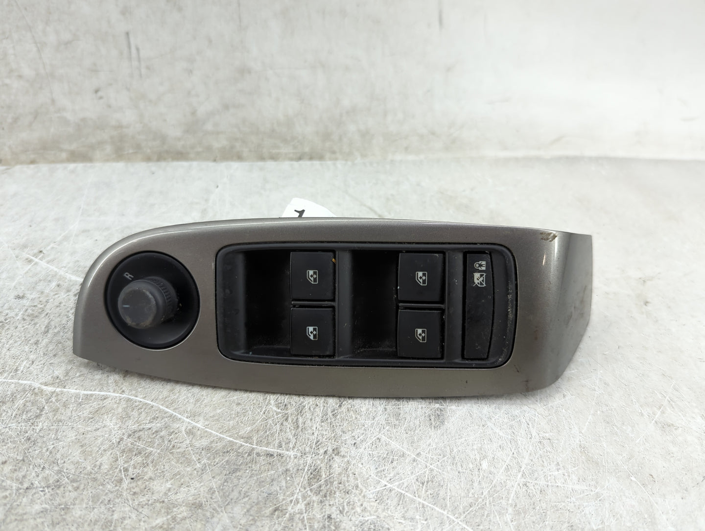 2014-2016 Chevrolet Malibu Master Power Window Switch Replacement Driver Side Left P/N:22823865 Fits OEM Used Auto Parts - O