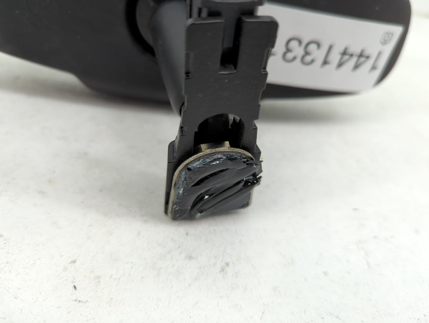 2013-2016 Chevrolet Malibu Interior Rear View Mirror Replacement OEM Fits OEM Used Auto Parts - Oemusedautoparts1.com