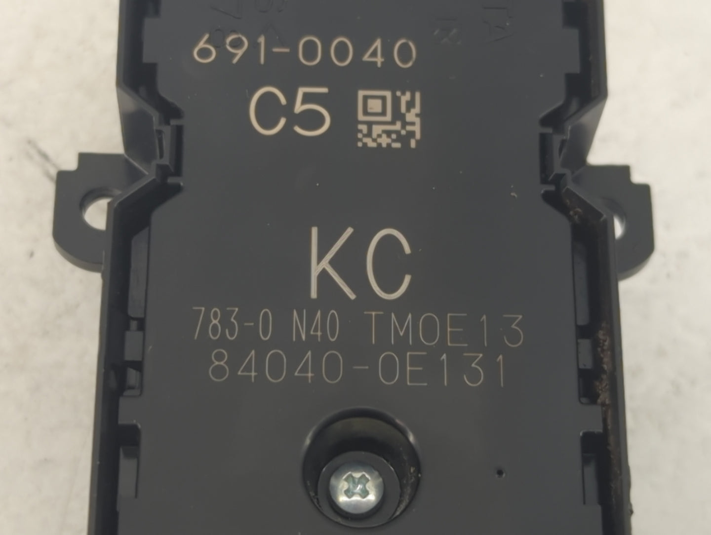 2014-2016 Chevrolet Malibu Master Power Window Switch Replacement Driver Side Left P/N:691-0040 84040-0E131 Fits OEM Used Au