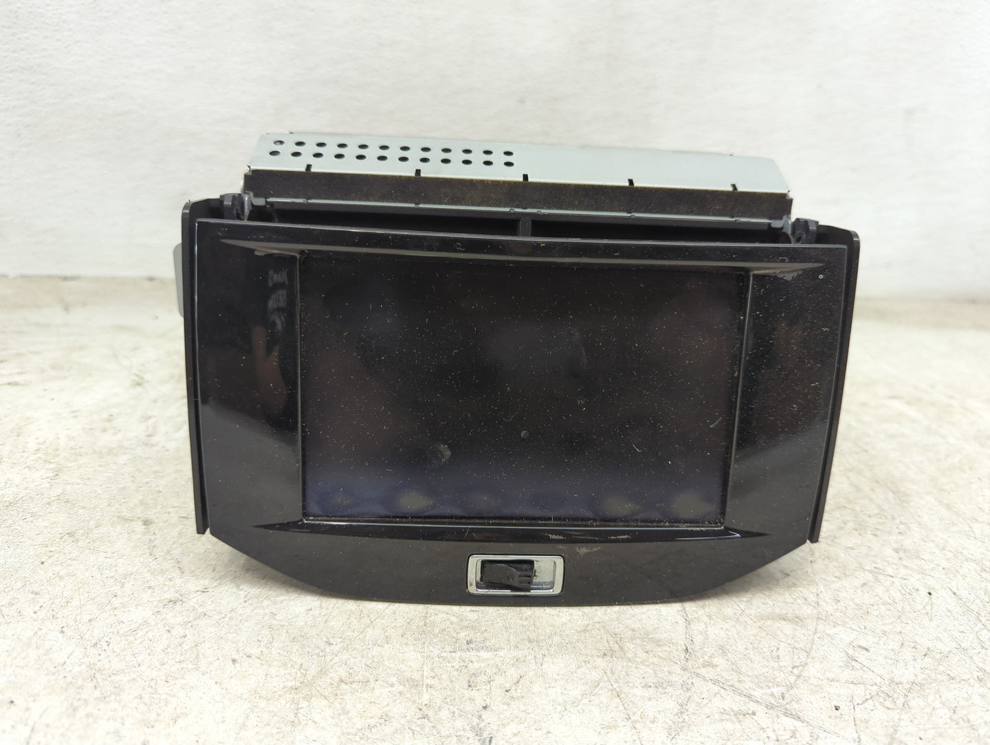 2013-2016 Chevrolet Malibu Information Display Screen - Oemusedautoparts1.com