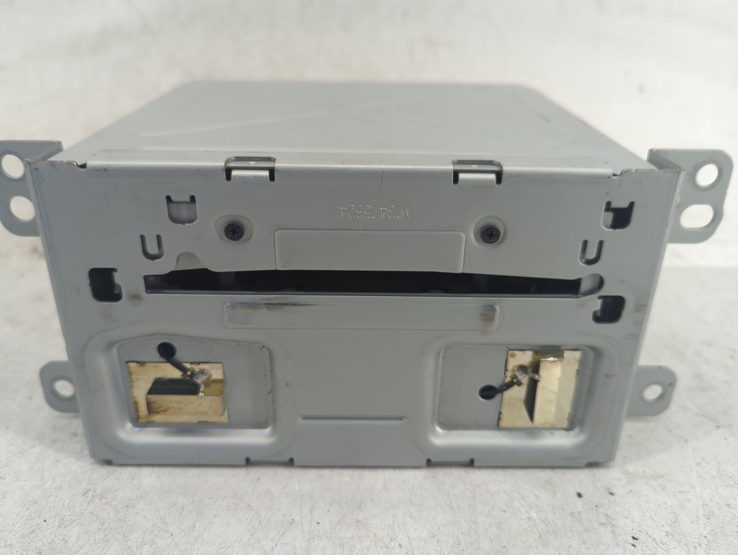 2014 Chevrolet Malibu Radio AM FM Cd Player Receiver Replacement P/N:M647562A Fits OEM Used Auto Parts - Oemusedautoparts1.c