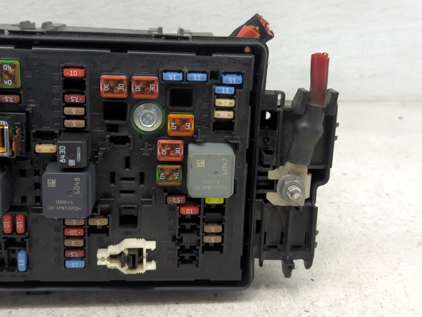 2014-2016 Chevrolet Malibu Fusebox Fuse Box Panel Relay Module P/N:23202763_01 13500127, 13500128 Fits Fits 2014 2015 2016 O