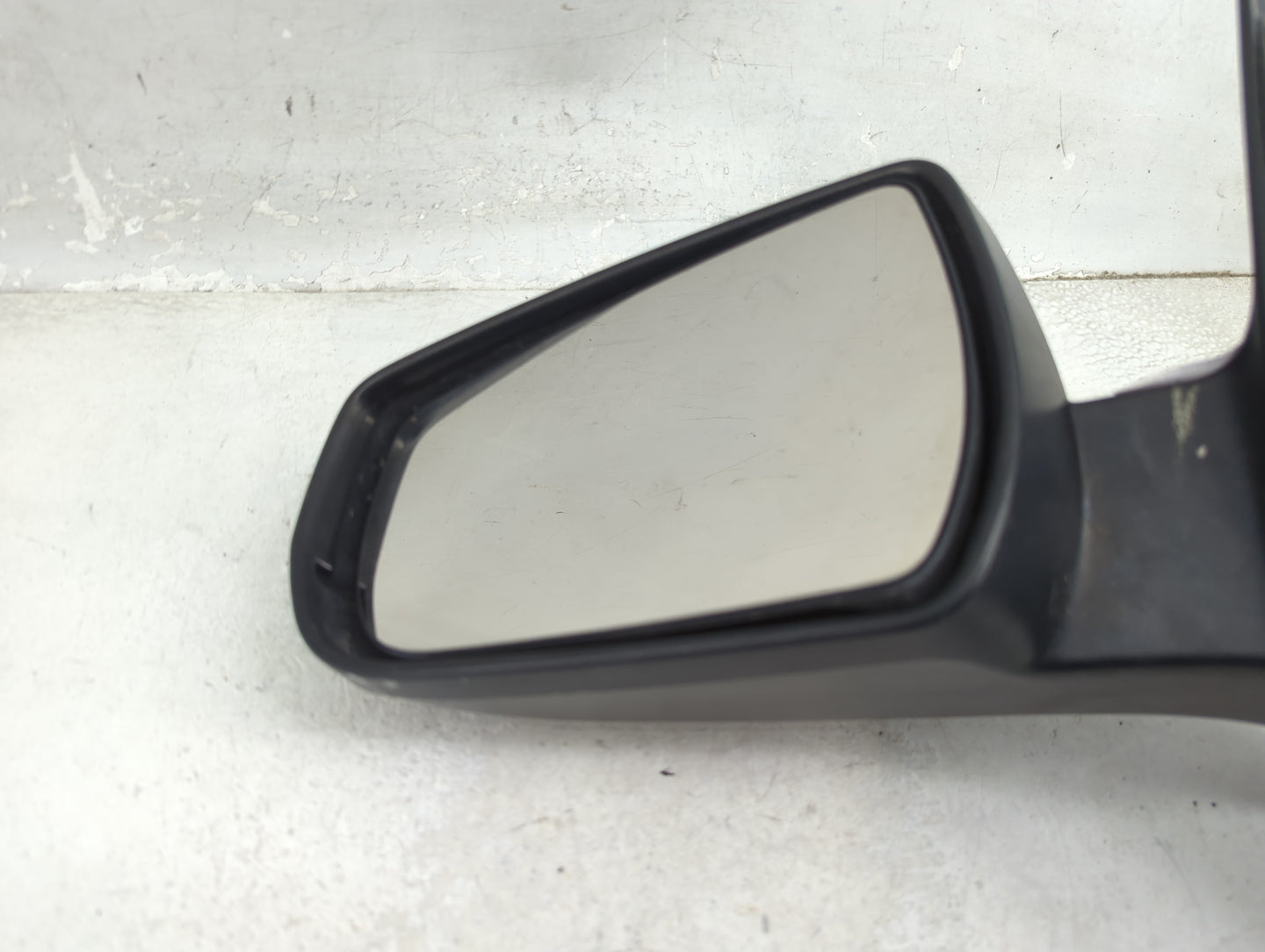 2014-2016 Chevrolet Malibu Driver Side View Mirror - Left Door Mirror OEM Used - Oemusedautoparts1.com