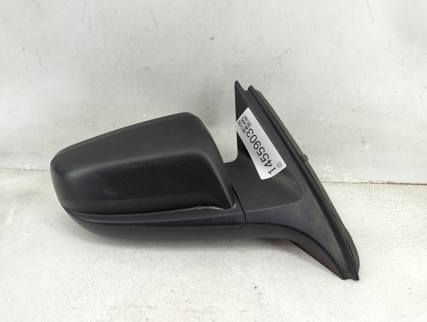 2014-2016 Chevrolet Malibu Passenger Side View Mirror - Right Door Mirror OEM Used - Oemusedautoparts1.com