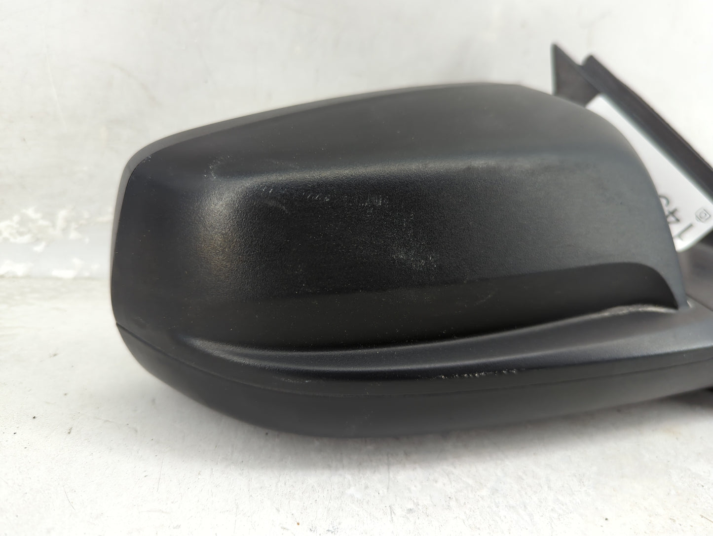 2014-2016 Chevrolet Malibu Passenger Side View Mirror - Right Door Mirror OEM Used - Oemusedautoparts1.com