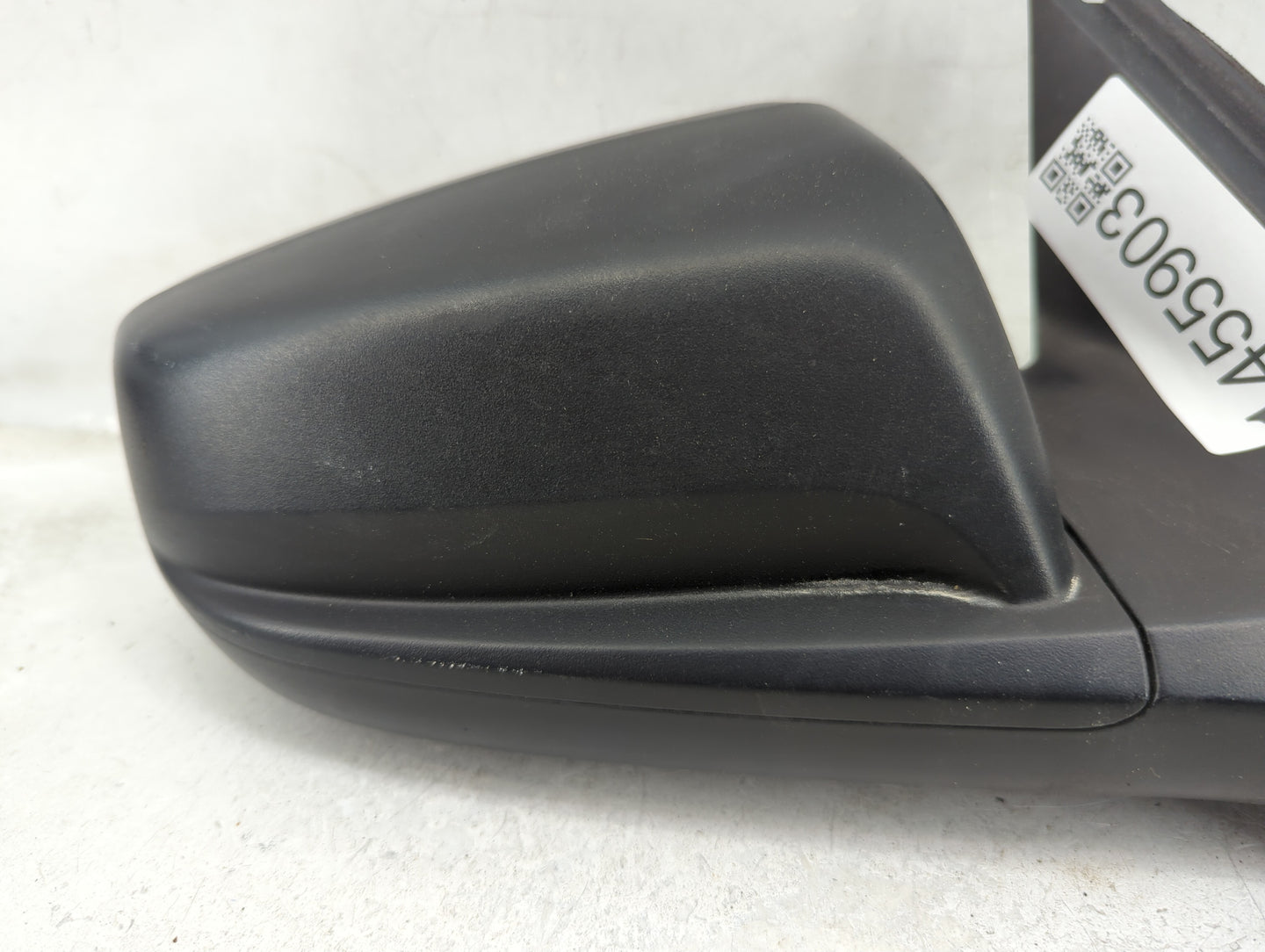 2014-2016 Chevrolet Malibu Passenger Side View Mirror - Right Door Mirror OEM Used - Oemusedautoparts1.com