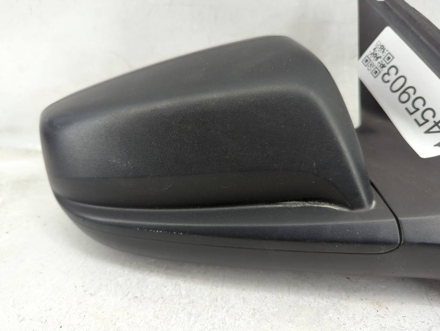 2014-2016 Chevrolet Malibu Passenger Side View Mirror - Right Door Mirror OEM Used - Oemusedautoparts1.com