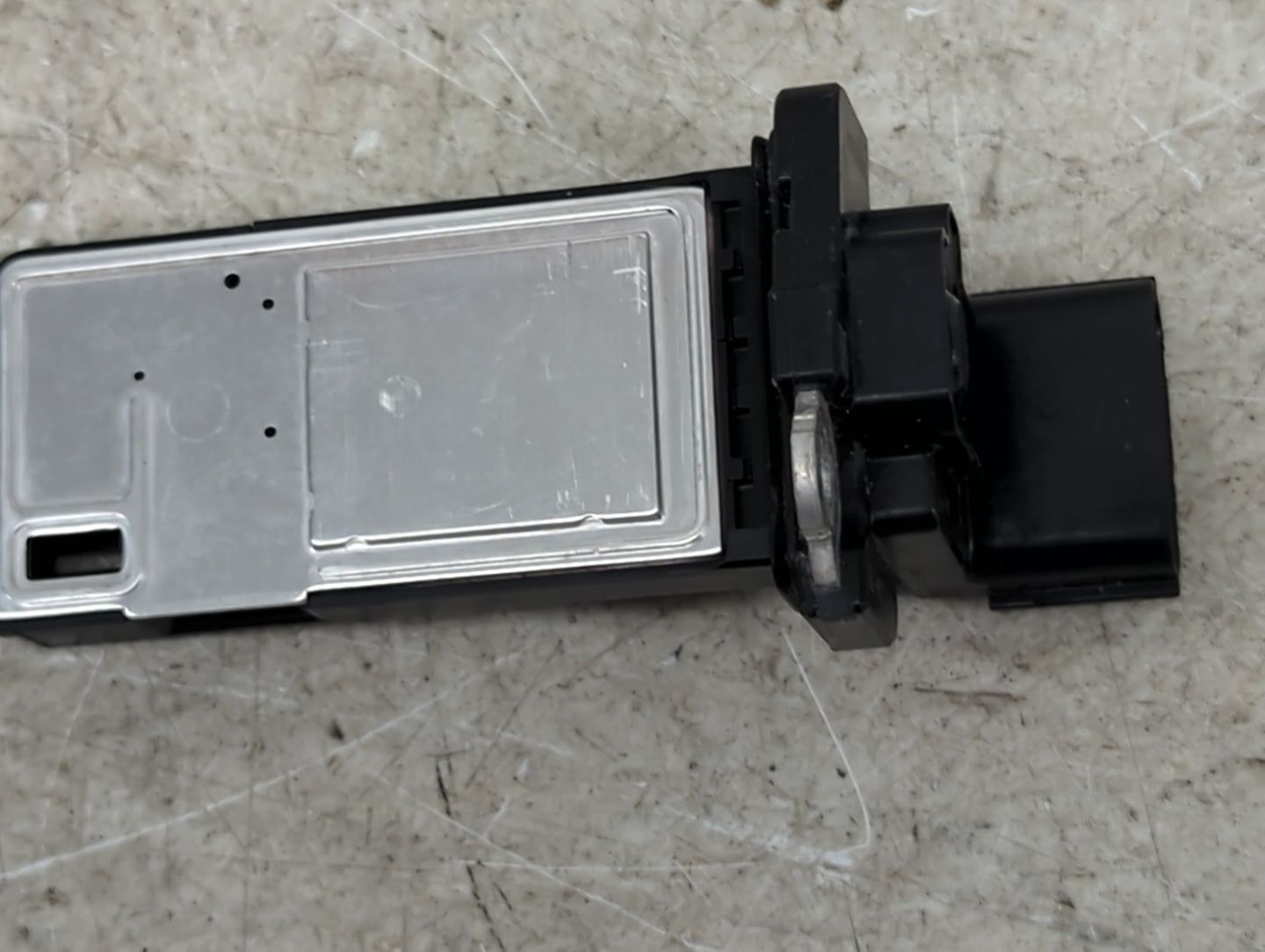 2013-2016 Chevrolet Malibu Mass Air Flow Meter Maf 1486468 - Oemusedautoparts1.com