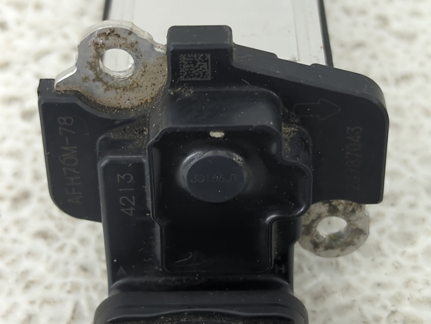 2013-2016 Chevrolet Malibu Mass Air Flow Meter Maf 1487529 - Oemusedautoparts1.com