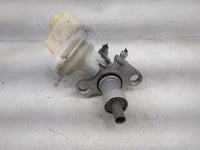 2013-2016 Chevrolet Malibu Brake Master Cylinder 1490563 - Oemusedautoparts1.com