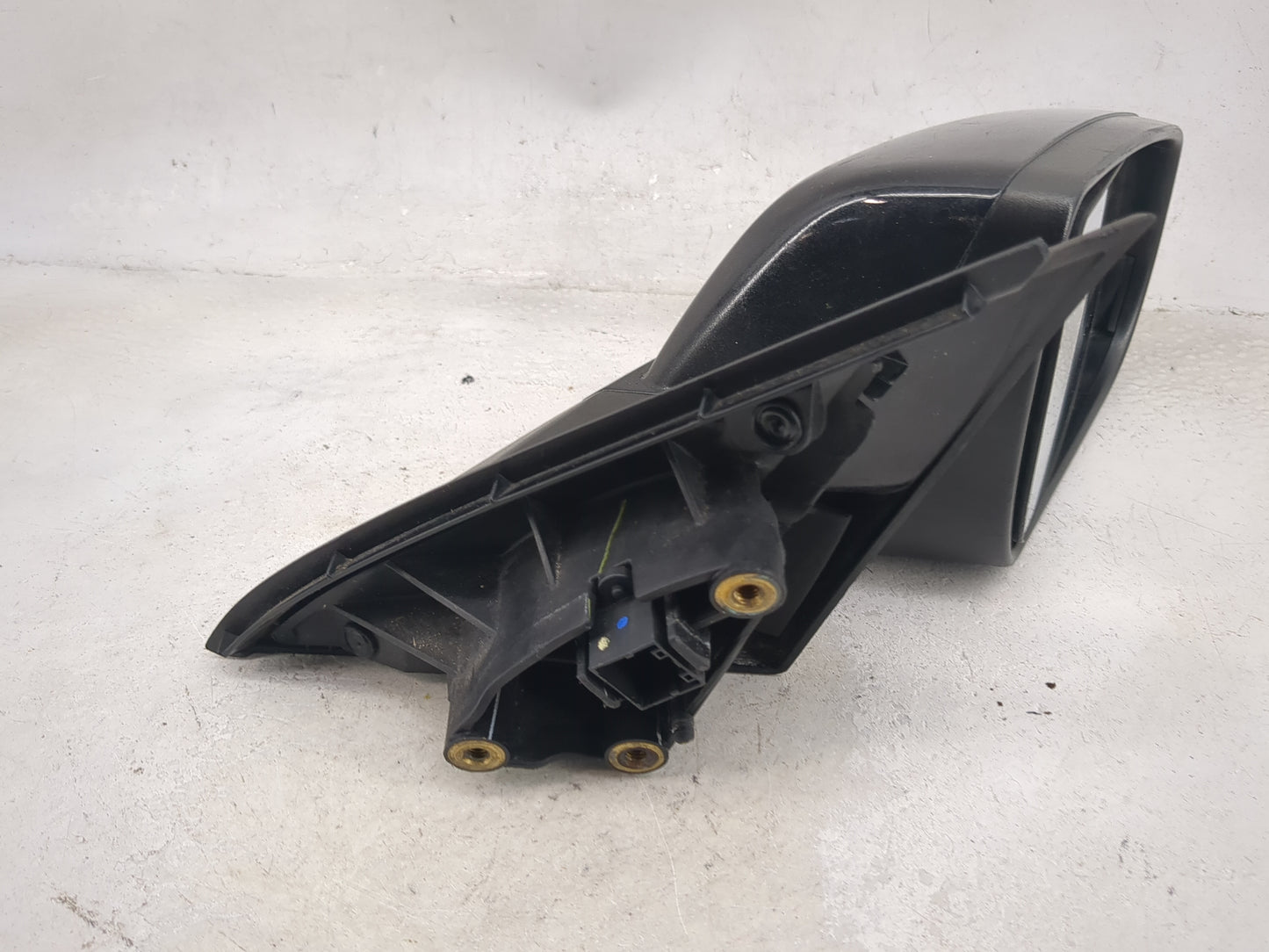 2014-2016 Chevrolet Malibu Passenger Side View Mirror - Right Door Mirror OEM Used - Oemusedautoparts1.com
