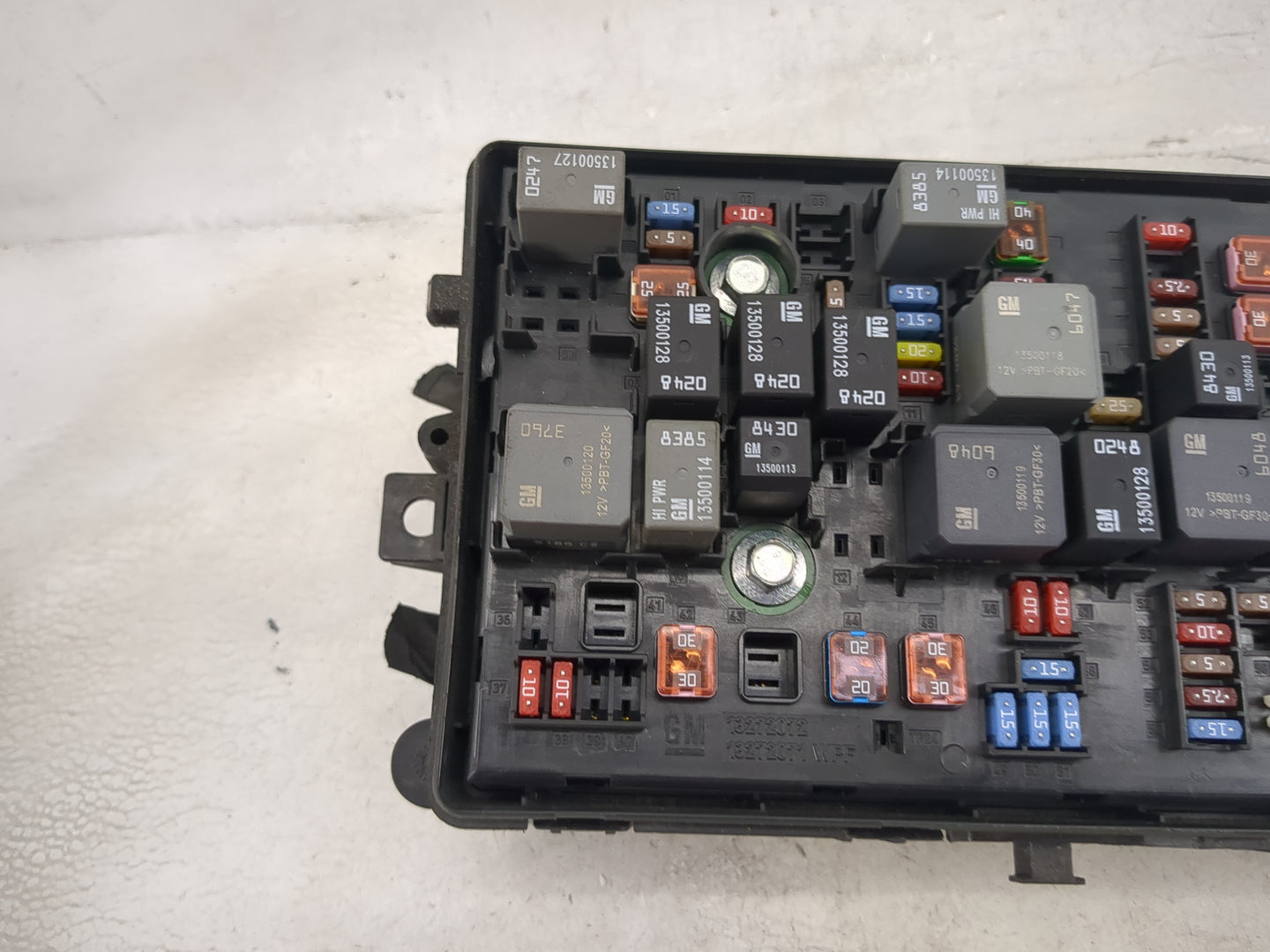 2014-2016 Chevrolet Malibu Fusebox Fuse Box Panel Relay Module P/N:812461952 Fits Fits 2014 2015 2016 OEM Used Auto Parts - 