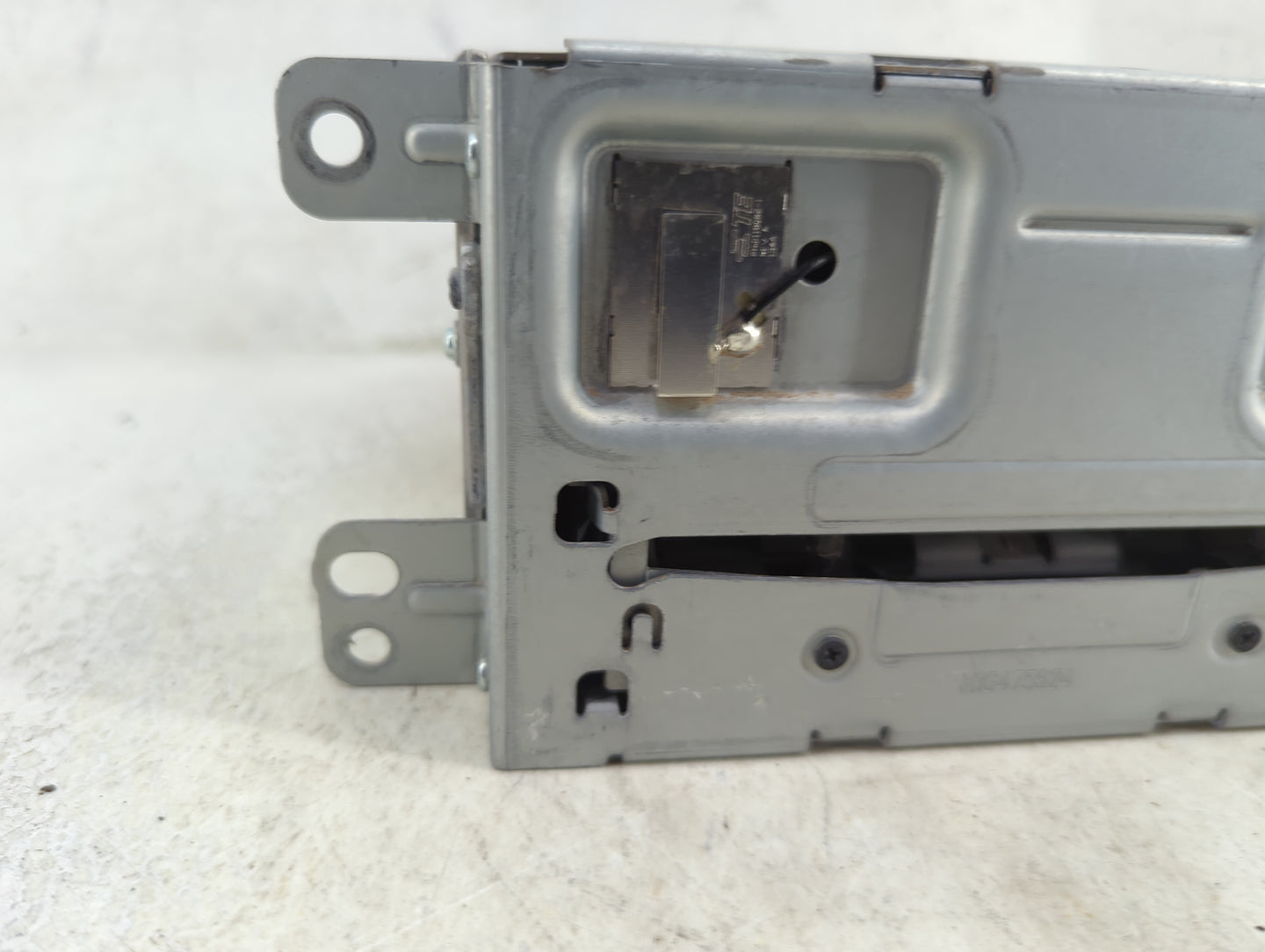2014-2016 Chevrolet Malibu Radio AM FM Cd Player Receiver Replacement P/N:23206559 GA-130-COLR-NS Fits Fits 2014 2015 2016 O