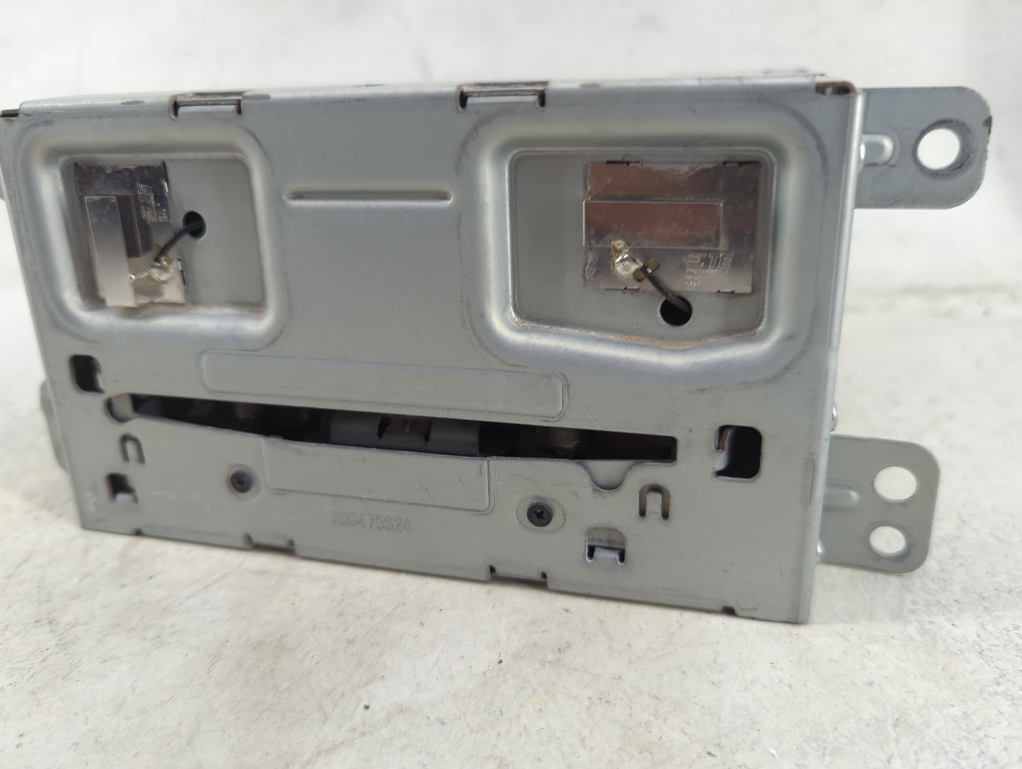 2014-2016 Chevrolet Malibu Radio AM FM Cd Player Receiver Replacement P/N:23206559 GA-130-COLR-NS Fits Fits 2014 2015 2016 O