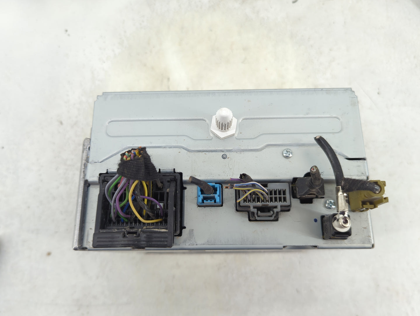 2014-2016 Chevrolet Malibu Radio AM FM Cd Player Receiver Replacement P/N:23206559 GA-130-COLR-NS Fits Fits 2014 2015 2016 O