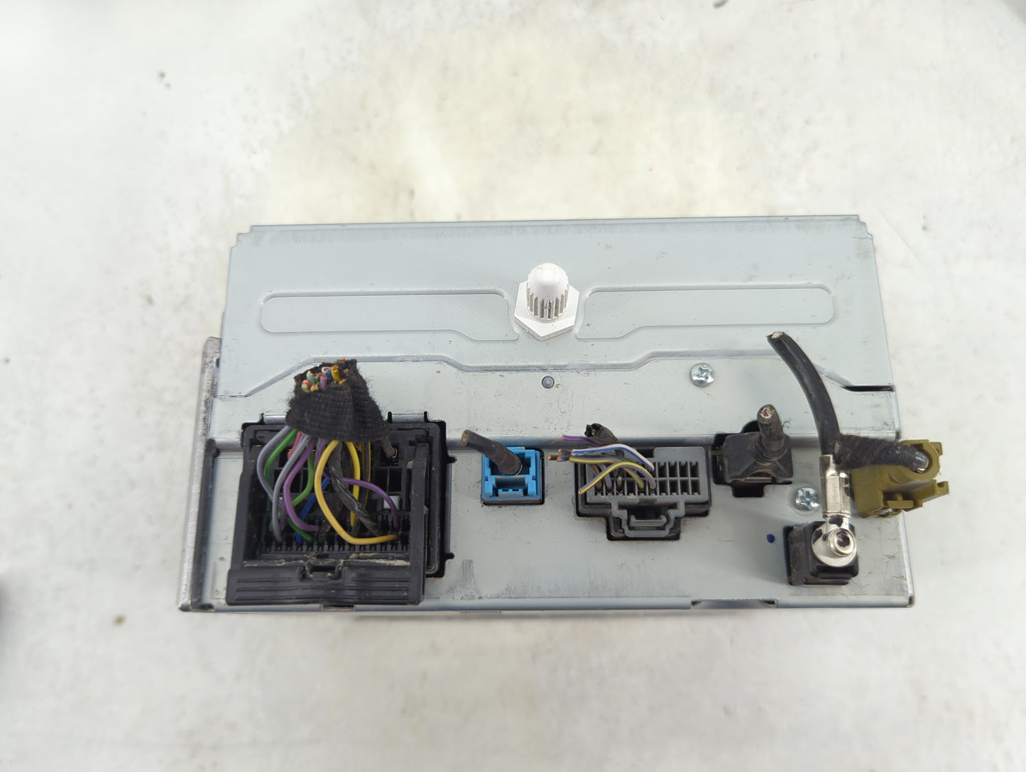 2014-2016 Chevrolet Malibu Radio AM FM Cd Player Receiver Replacement P/N:23206559 GA-130-COLR-NS Fits Fits 2014 2015 2016 O