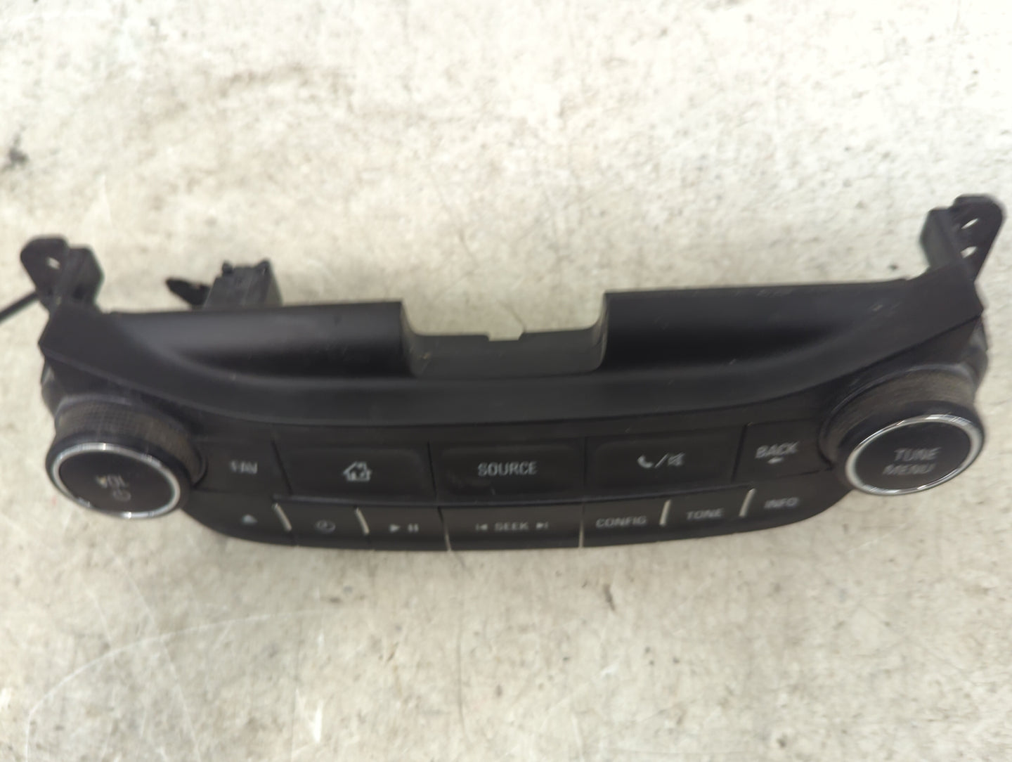 2014 Chevrolet Malibu Radio AM FM Cd Player Receiver Replacement P/N:23430067 545290509 Fits OEM Used Auto Parts - Oemusedau
