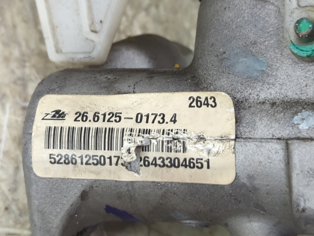 2013-2016 Chevrolet Malibu Brake Master Cylinder 1496563 - Oemusedautoparts1.com