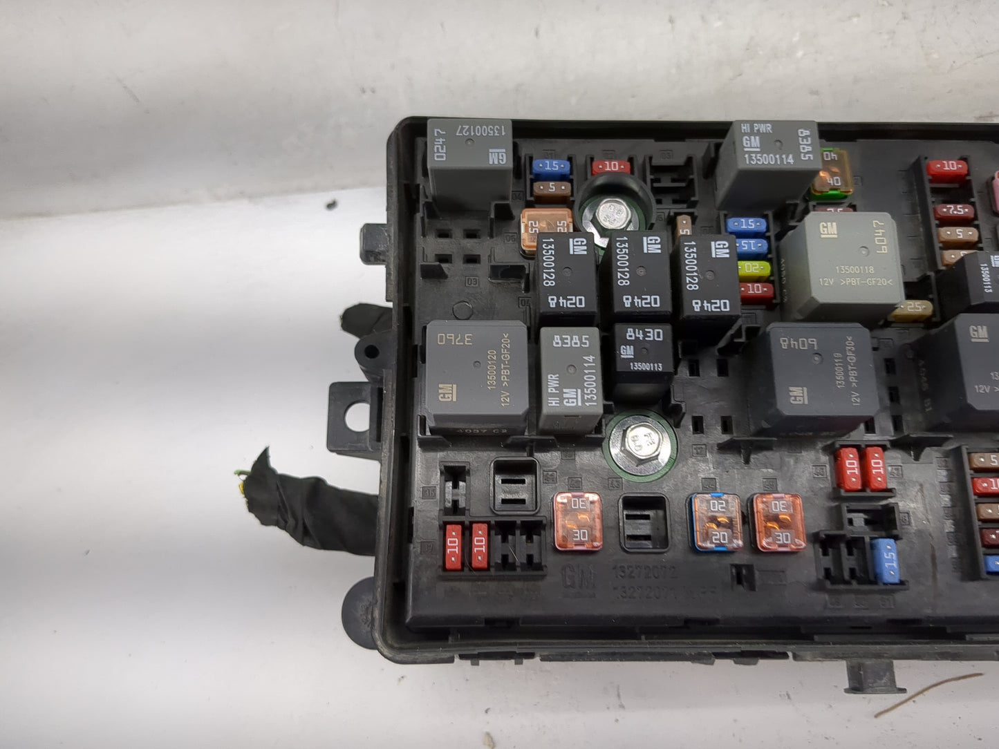 2014-2016 Chevrolet Malibu Fusebox Fuse Box Panel Relay Module P/N:13500114 13500128, 13500118, 13500120 Fits Fits 2014 2015