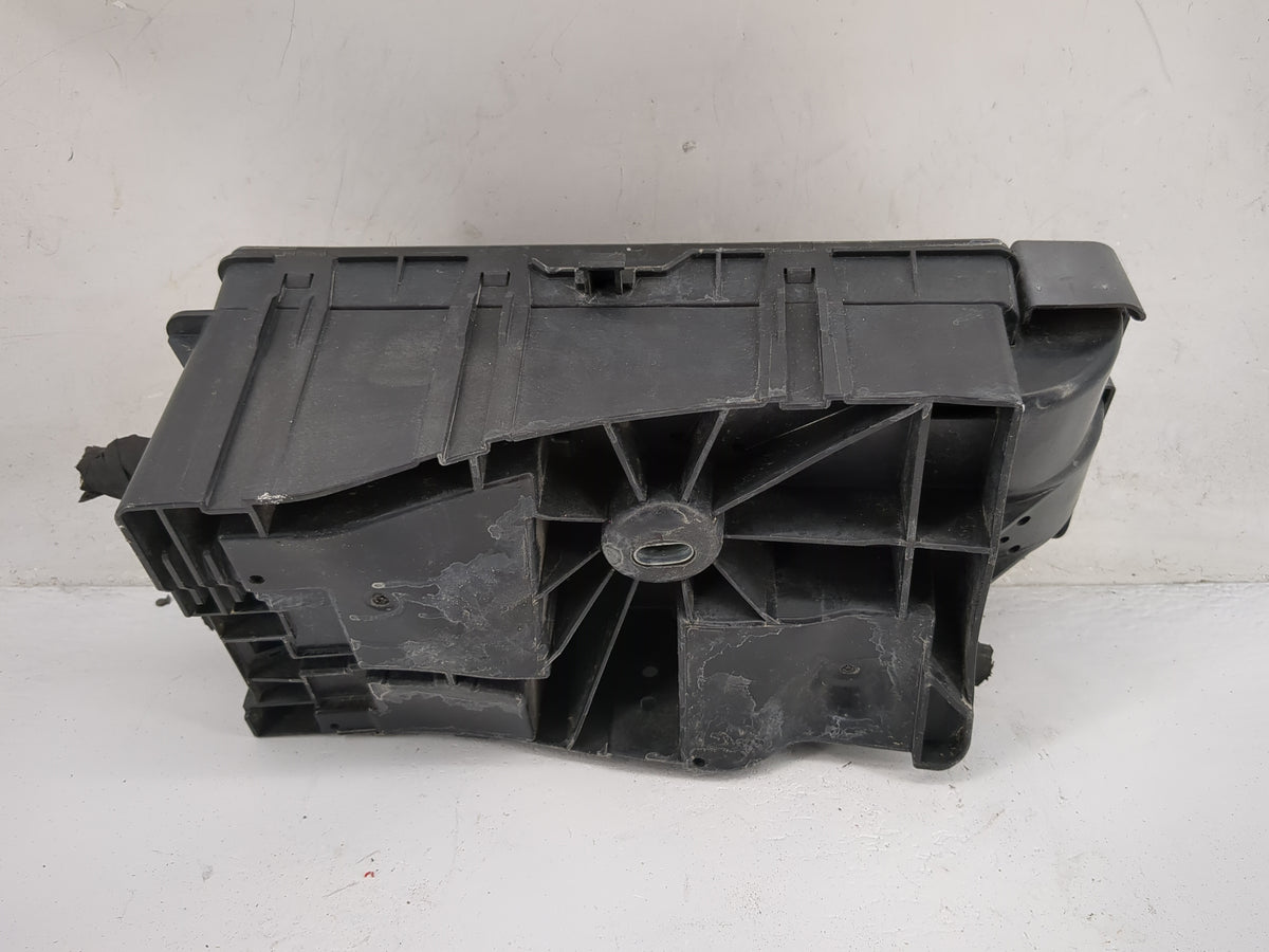 2014-2016 Chevrolet Malibu Fusebox Fuse Box Panel Relay Module P/N:13500114 13500128, 13500118, 13500120 Fits Fits 2014 2015